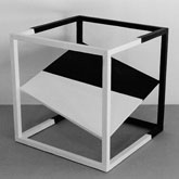 Cube et plan - 1992<br><span>Acrylique sur bois et carton, 13,5 x 13,5 x 13,5 cm</span>