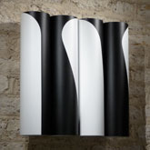 Arcature - 2006<br><span>Acrylique sur bois et matière plastique, 64 x 64 x13 cm</span>